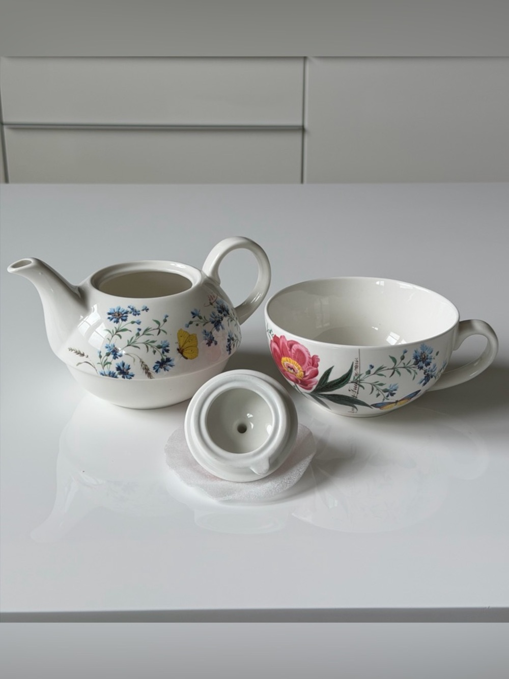 Fringe Porcelain 2-Piece Stacking Tea for One Teapot - Floral  Peony Butterfly - Picture 6 of 13